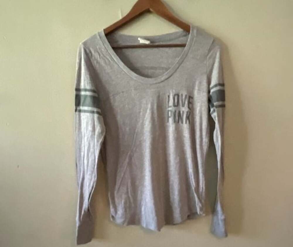 Victoria's Secret PINK Gray Long Sleeve V-Neck Love Pink Logo T-Shirt Size S